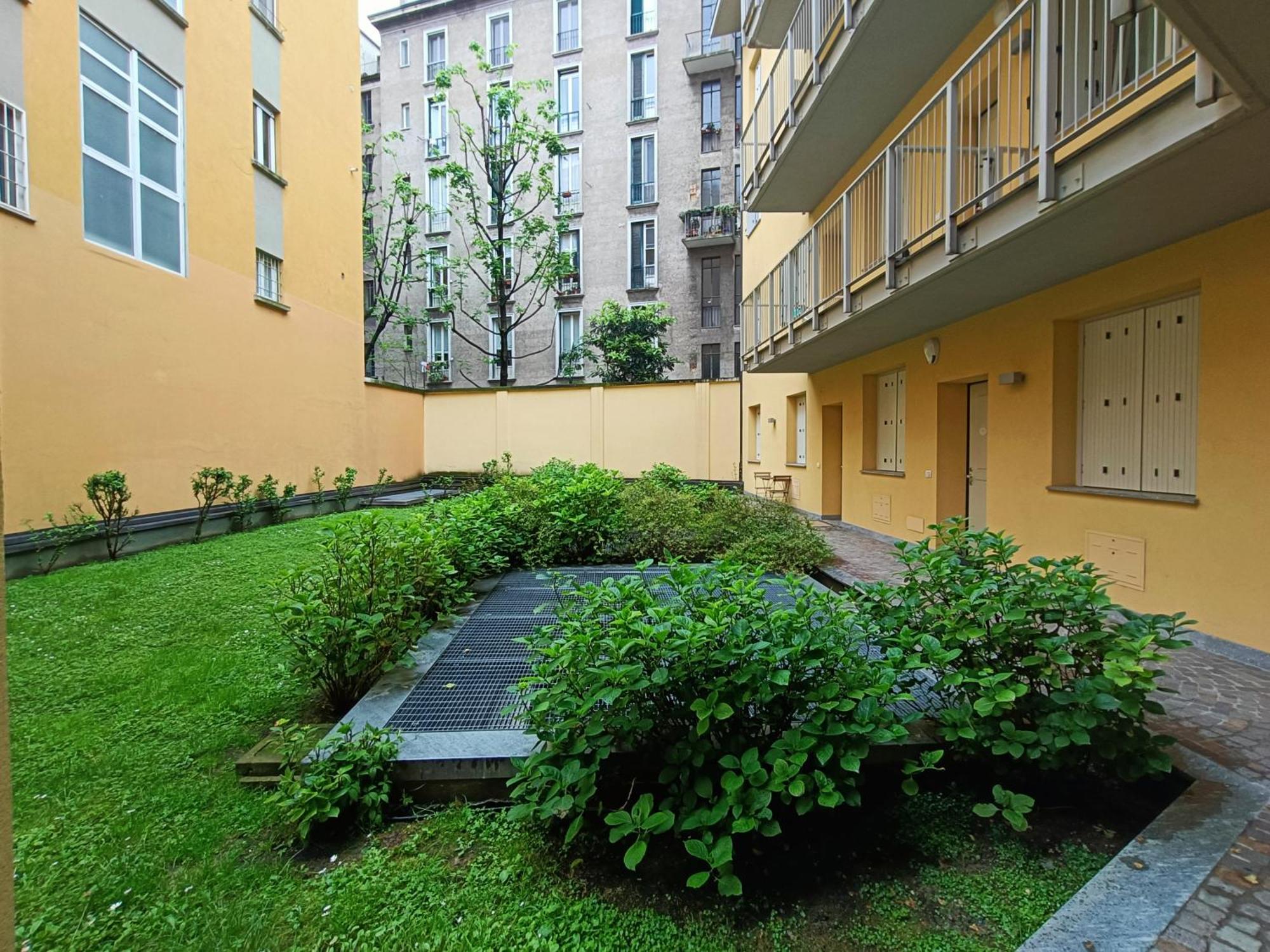 Yr Apartments Milan - Navigli Екстериор снимка