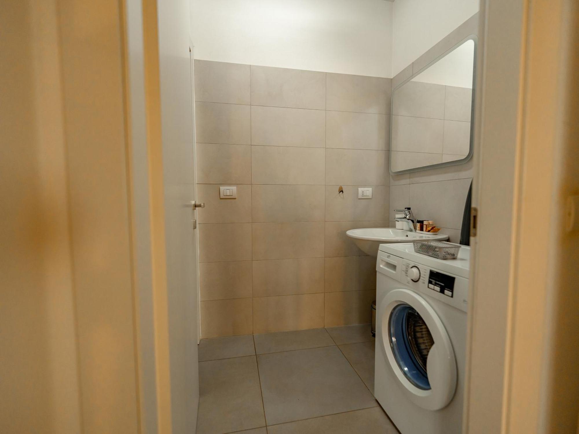 Yr Apartments Milan - Navigli Екстериор снимка
